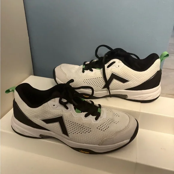 Vibram White and Black Athletic Shoes - Picture 1 of 7